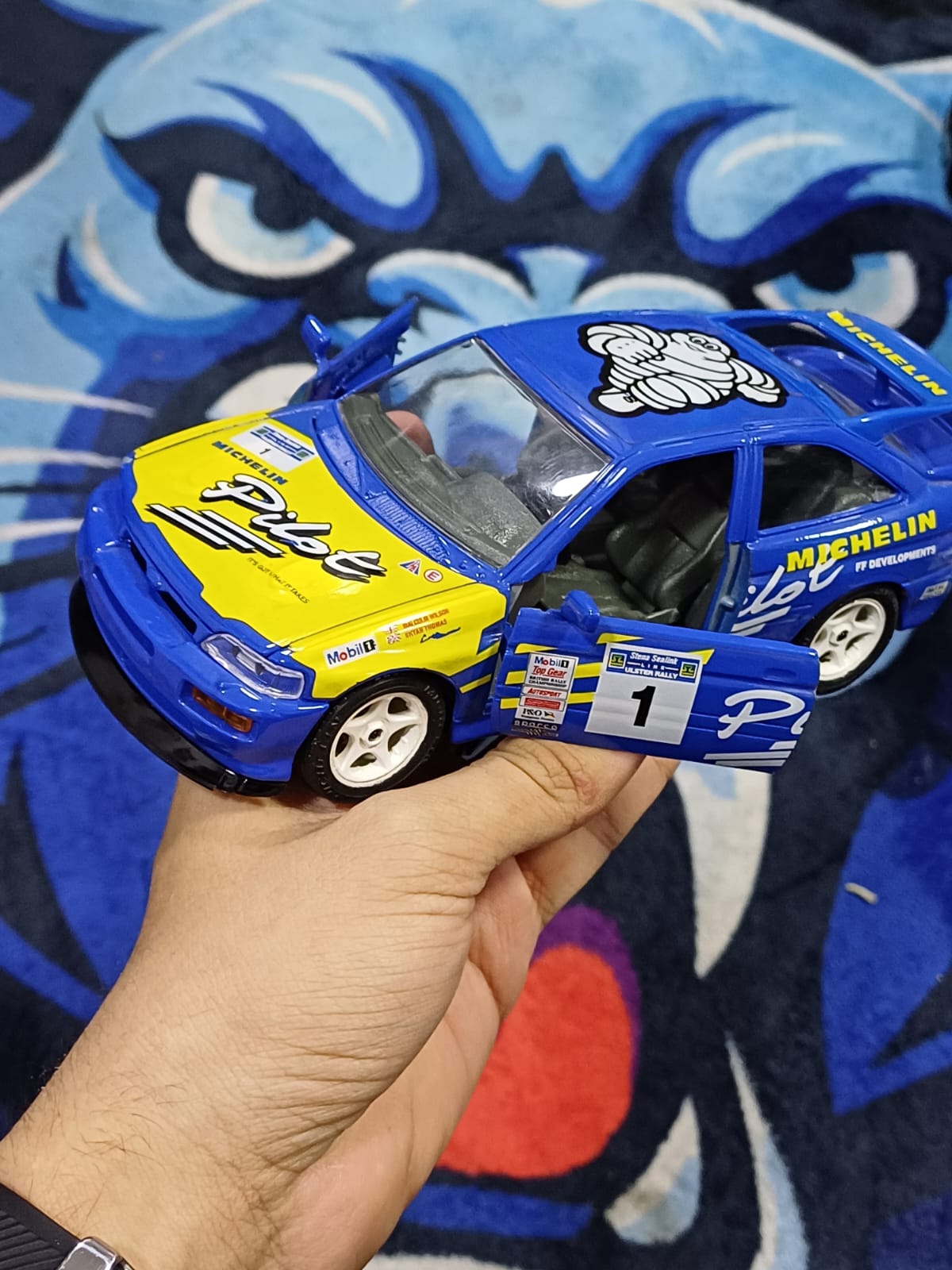 Escort RS Cosworth Burango 1/24