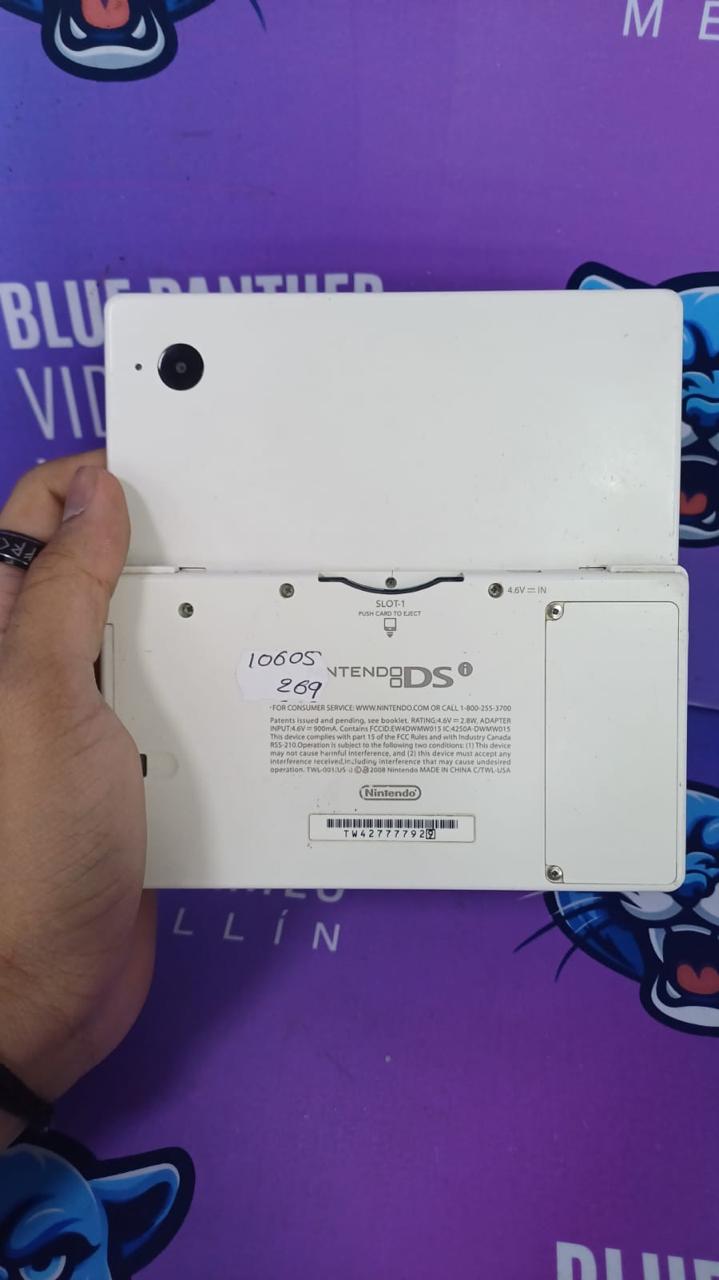 Nintendo DSi blanca