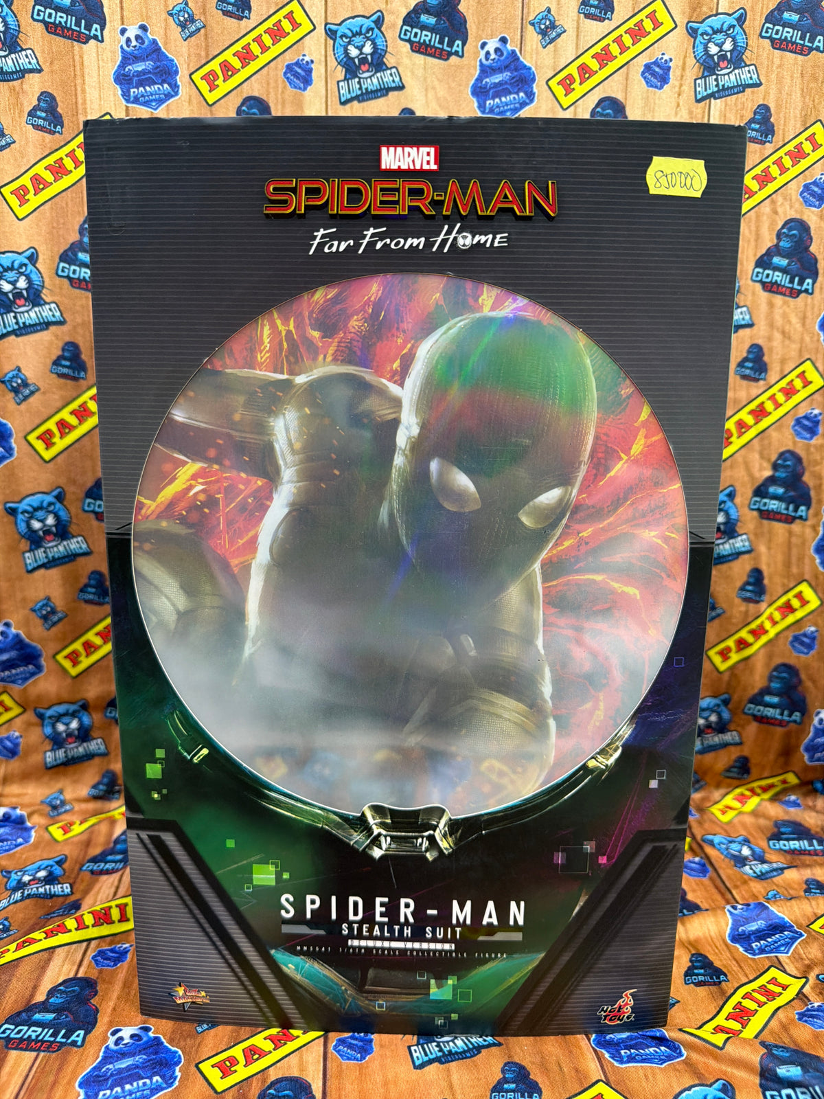 Hot Toys Spider-Man Stealth Suit – Far From Home – 1/6
