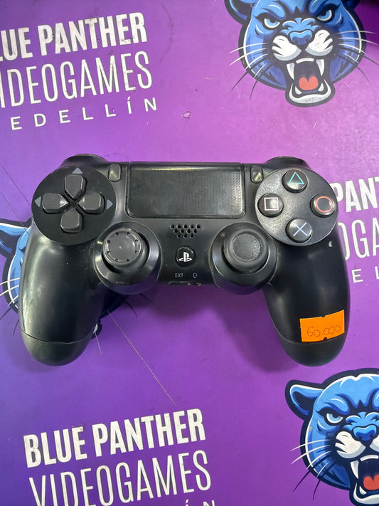 Control Genérico Negro - PlayStation 4 ( Disponibles:2 Unidades)