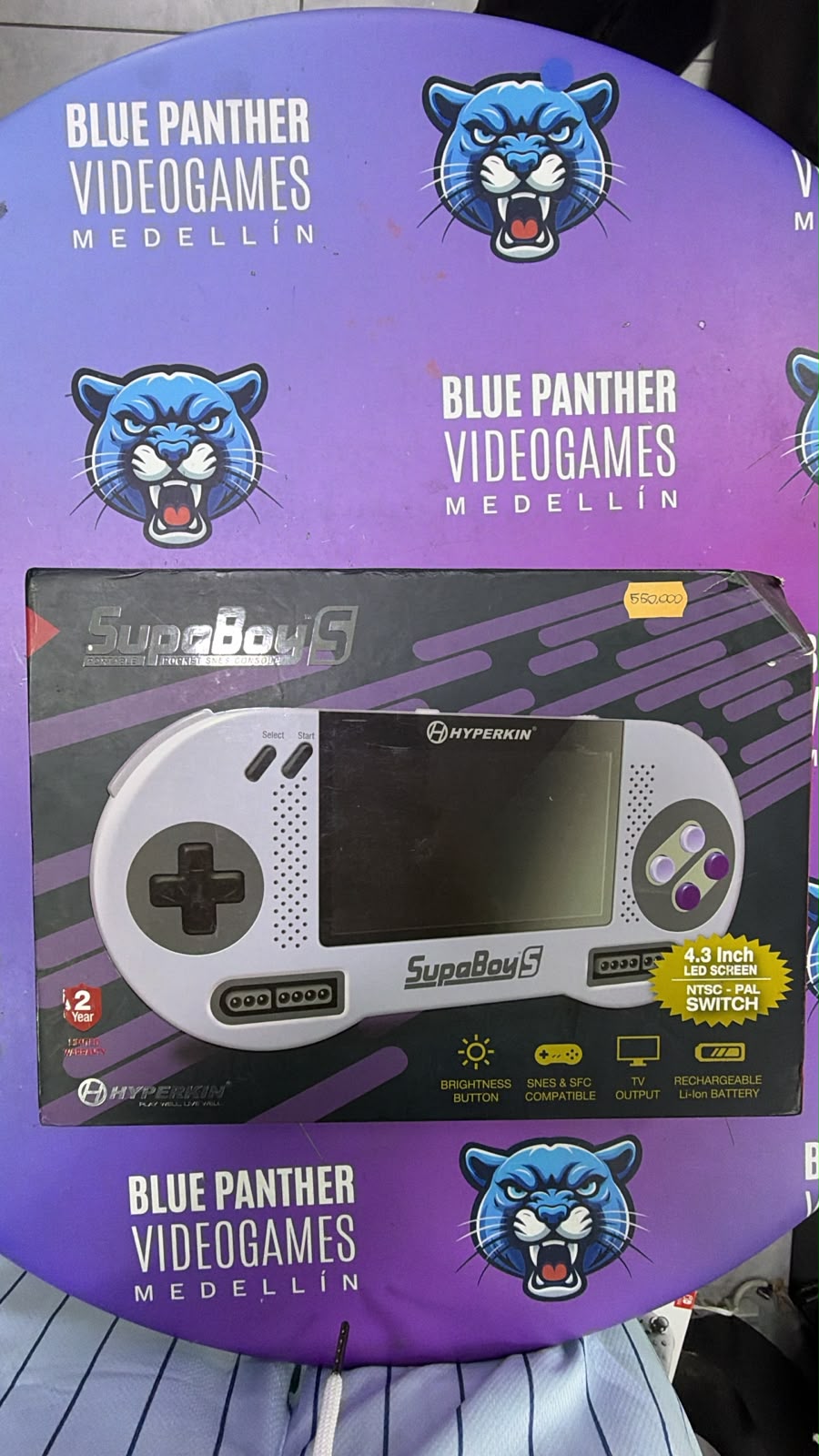 Consola Portátil Hyperkin SupaBoy S – Compatible con Juegos Super Nintendo SNES