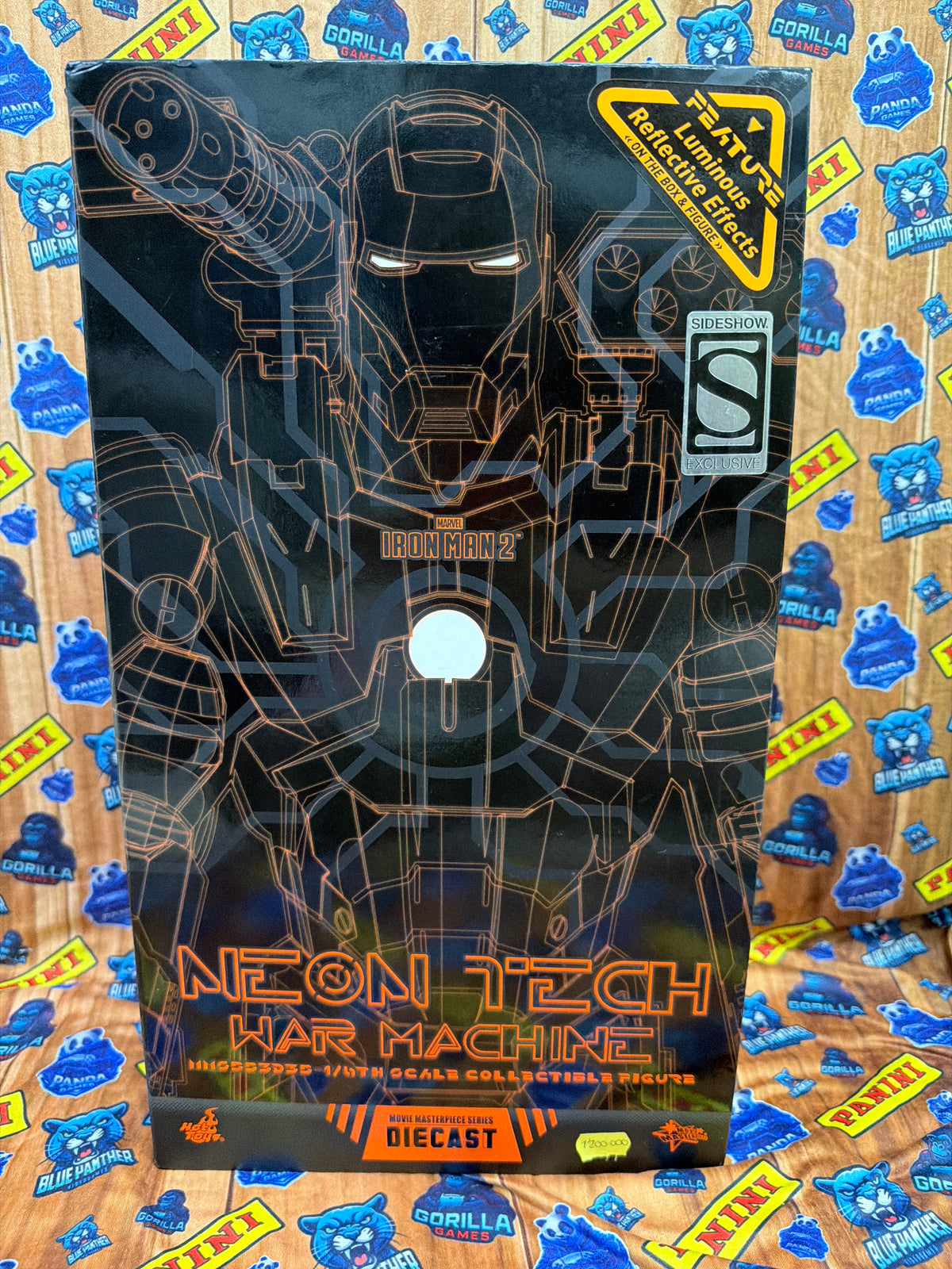 Hot Toys Neon Tech Iron Man 3.0 Naranja 1/6 Diecast