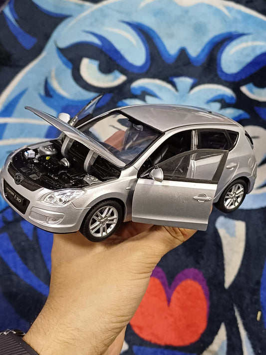 Hyundai i30 Welly 1/24