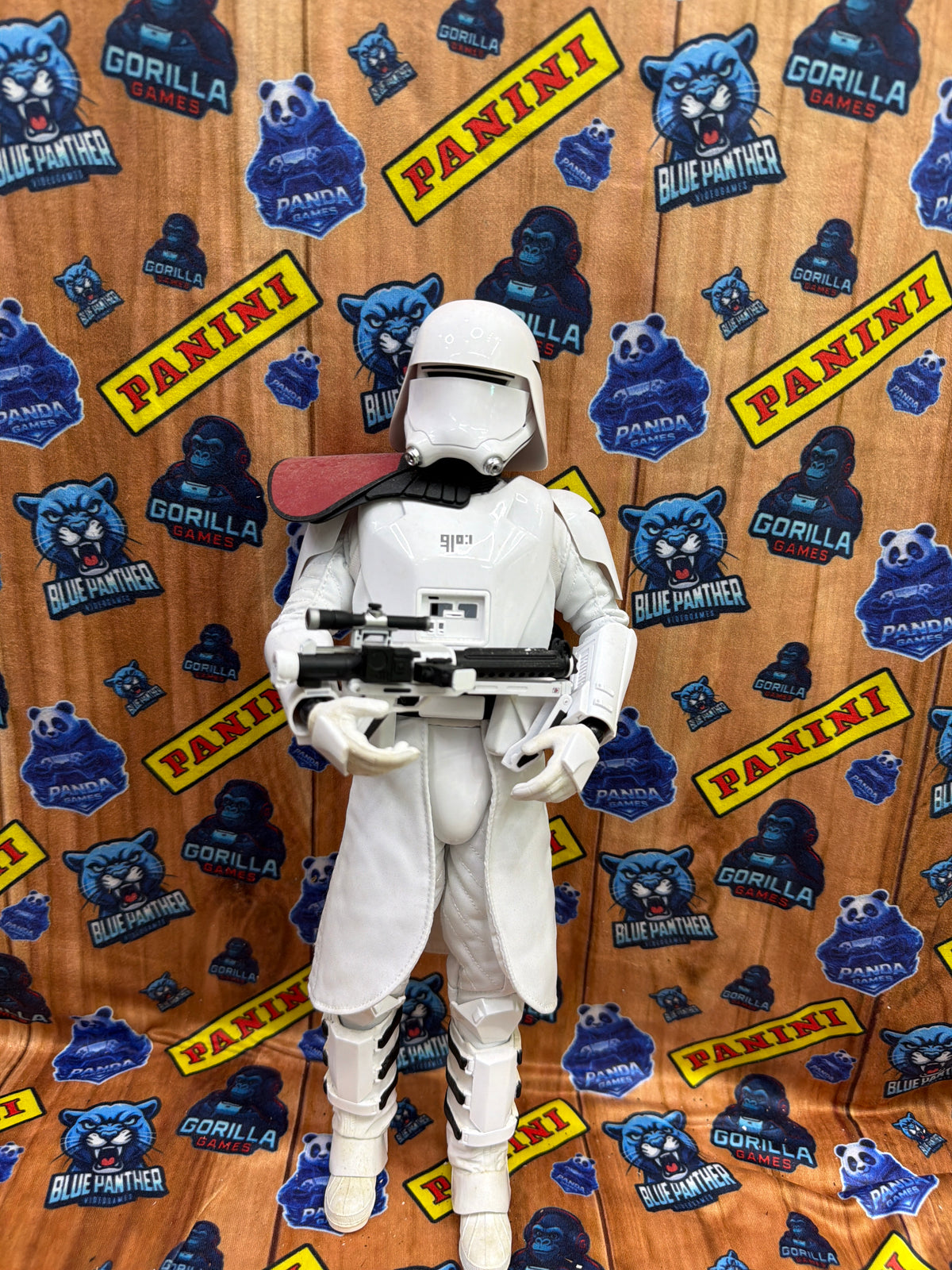 Hot Toys Star Wars Snowtrooper 1/6