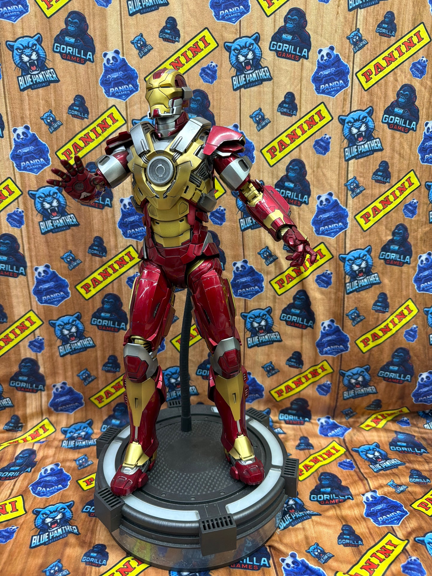 Hot Toys Iron Man 3 Heartbreaker 1/6