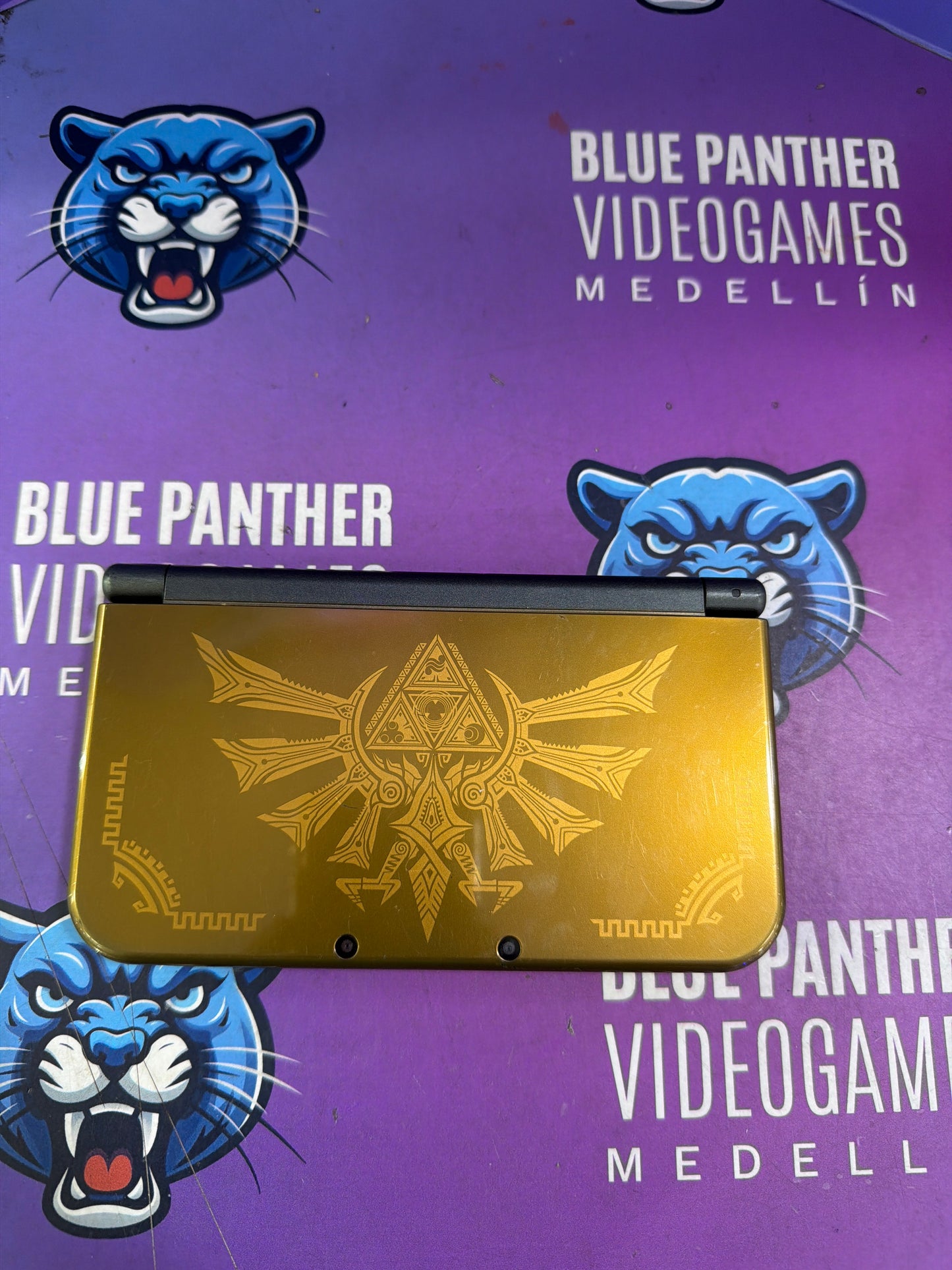 New 3ds xl edicion zelda con cargador