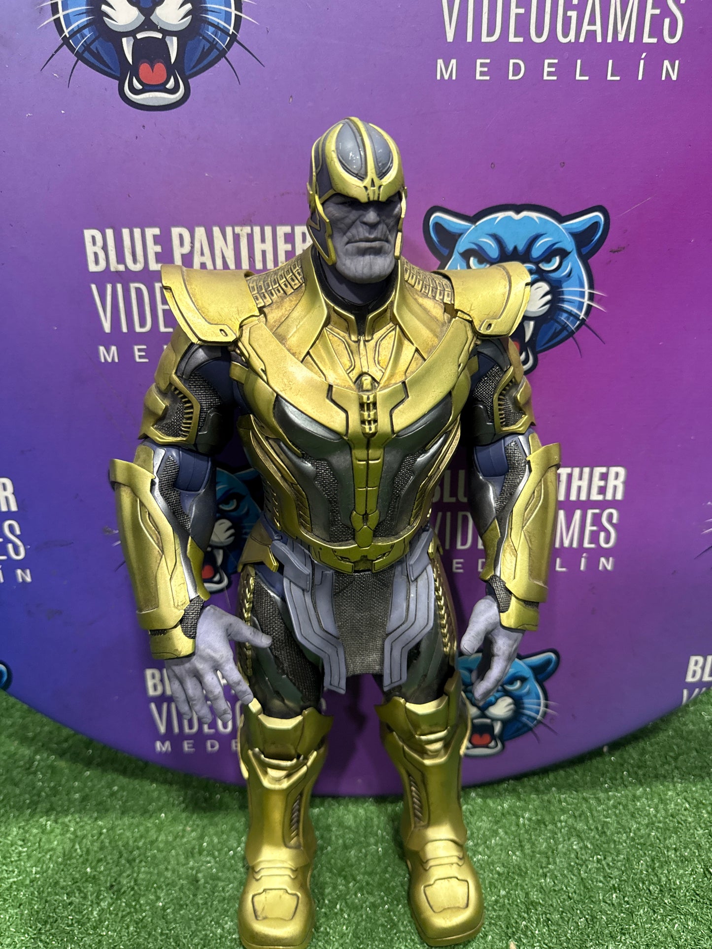 Thanos (avengers 1 )Hot toys