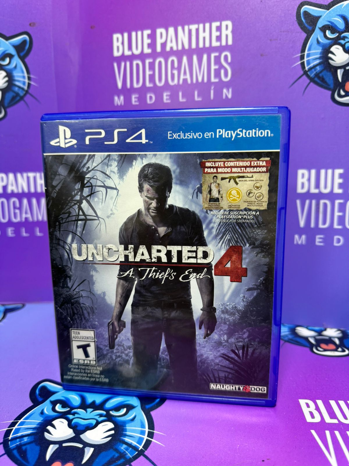 Uncharted 4 en caja - Playstation 4