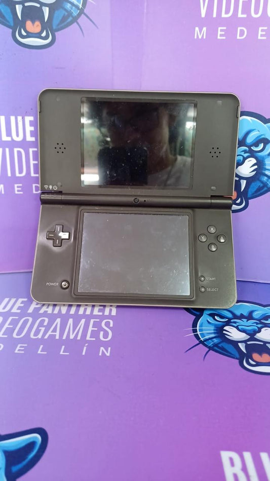 Nintendo DSi XL