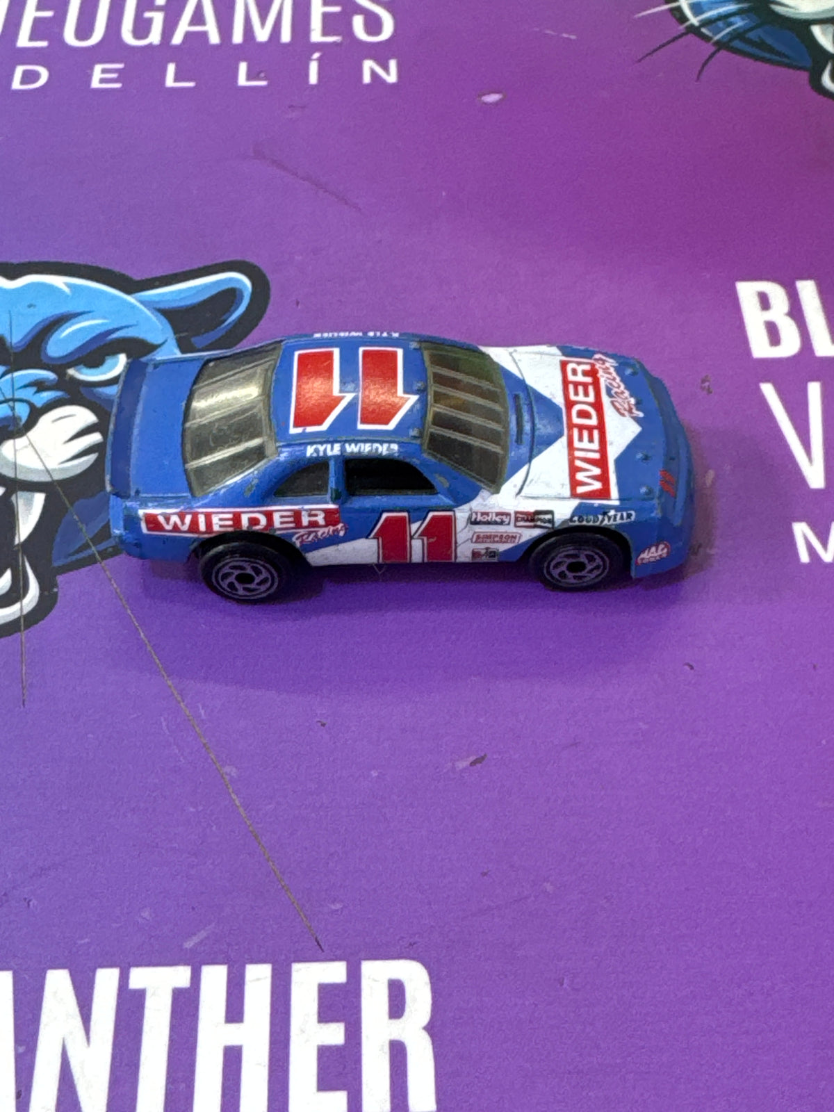Ford nascar - matchbox