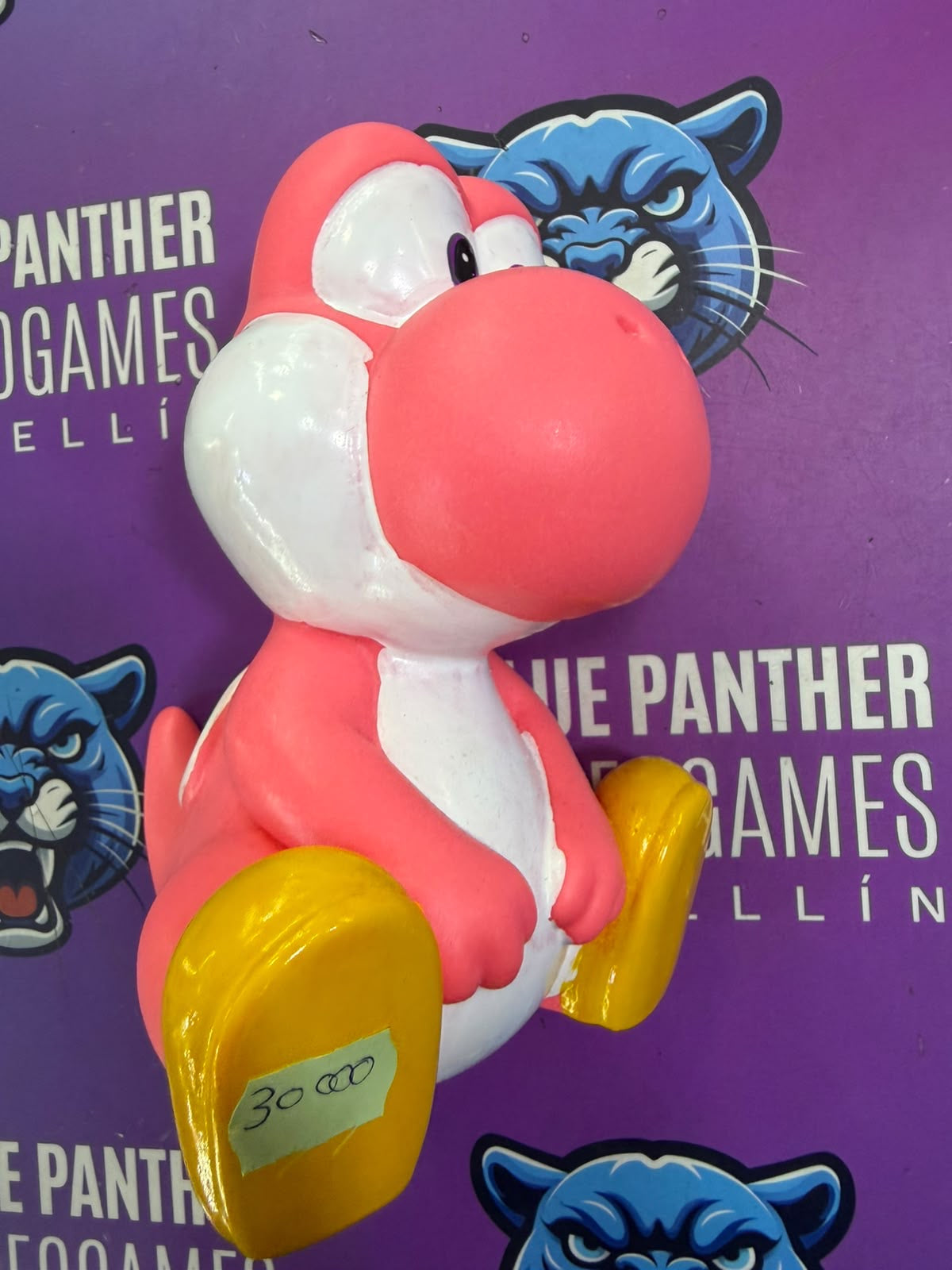 Yoshi sentado rosado