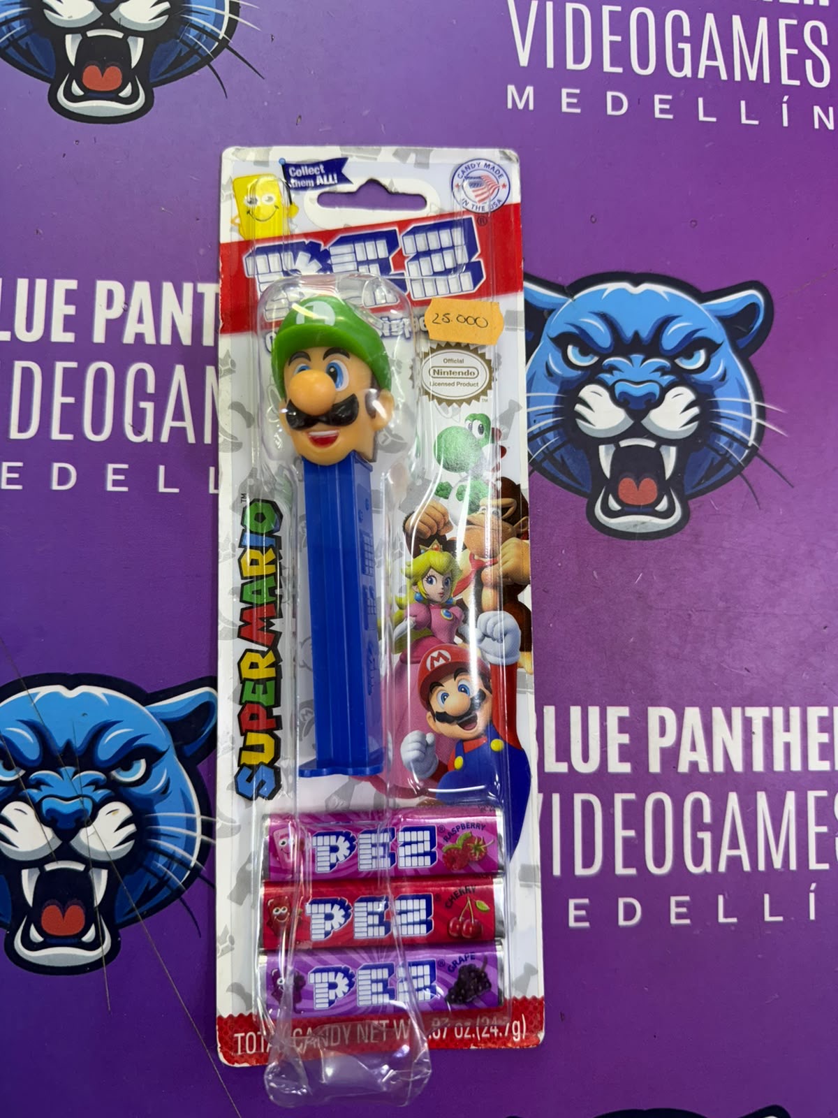 dispensador de caramelos PEZ de Luigi