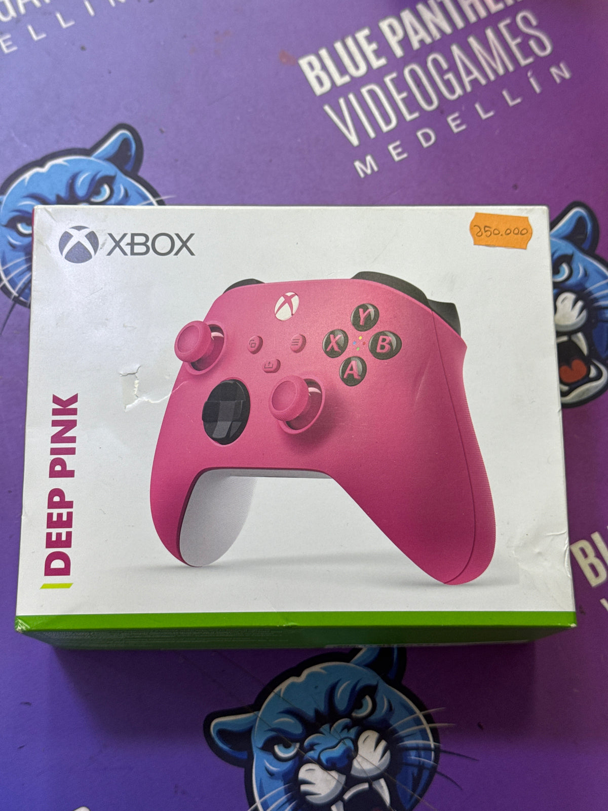 Control Xbox series edición pink