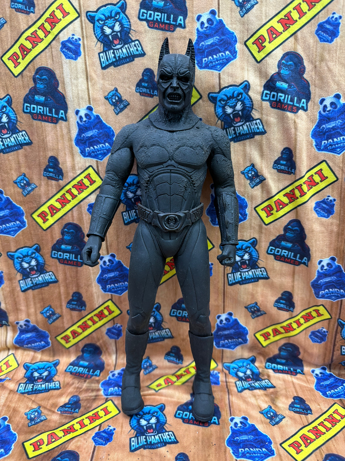Hot Toys Batman Begins Batman 1/6