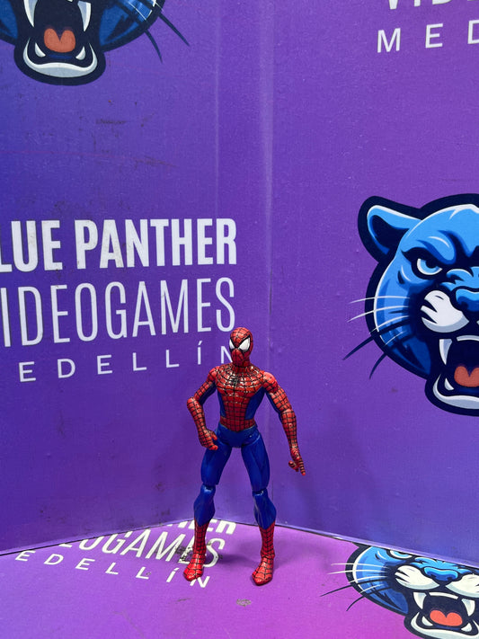 Spider Man clásico pequeño