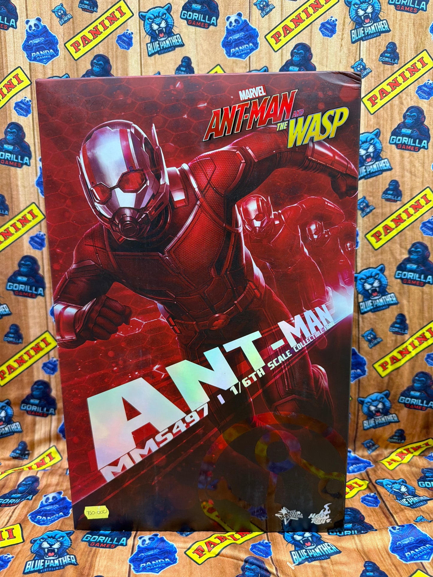 Hot Toys Ant-Man – Ant-Man and The Wasp – 1/6 (MMS497)