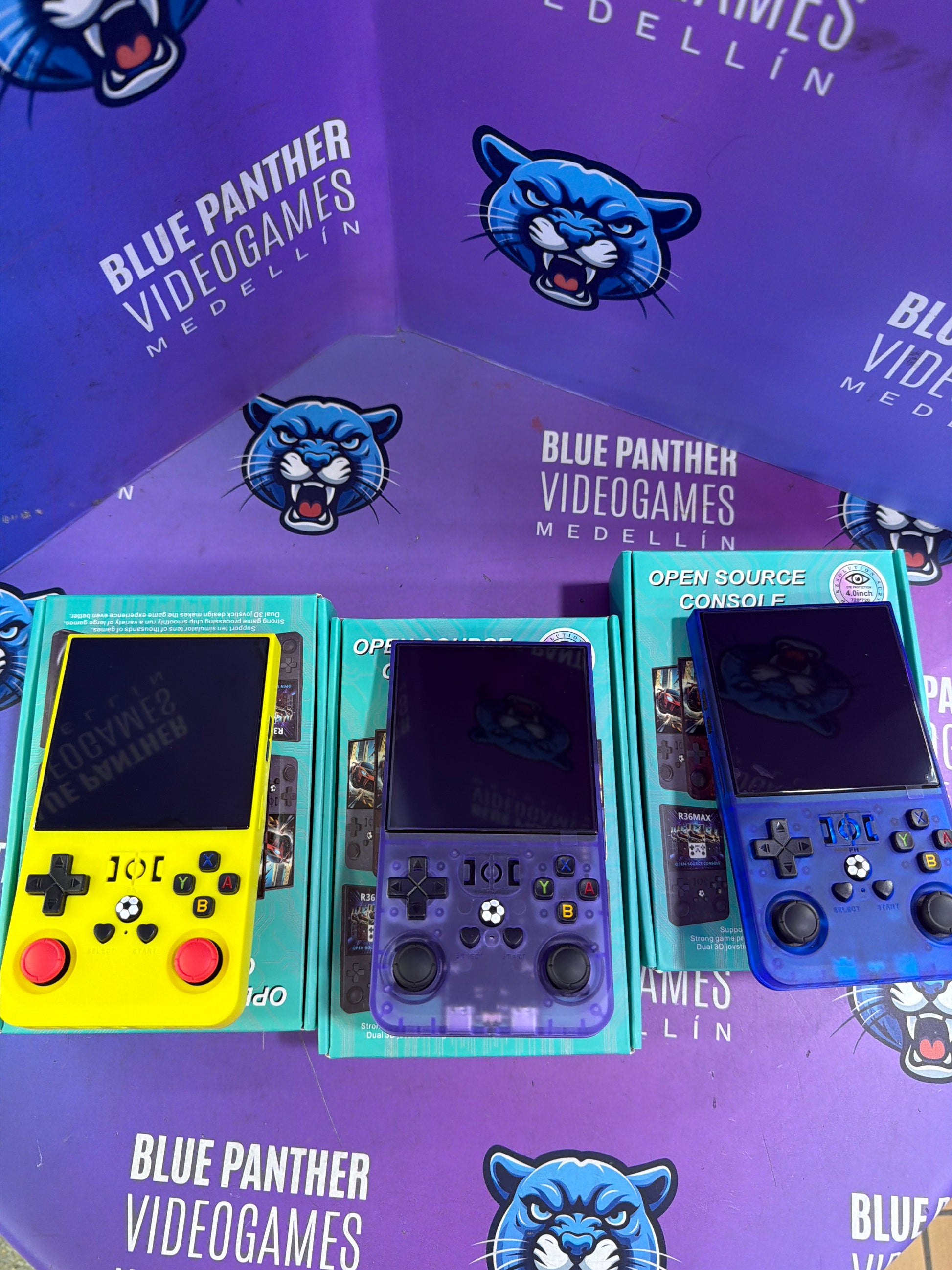 R36 Max – bluepanthervideogames