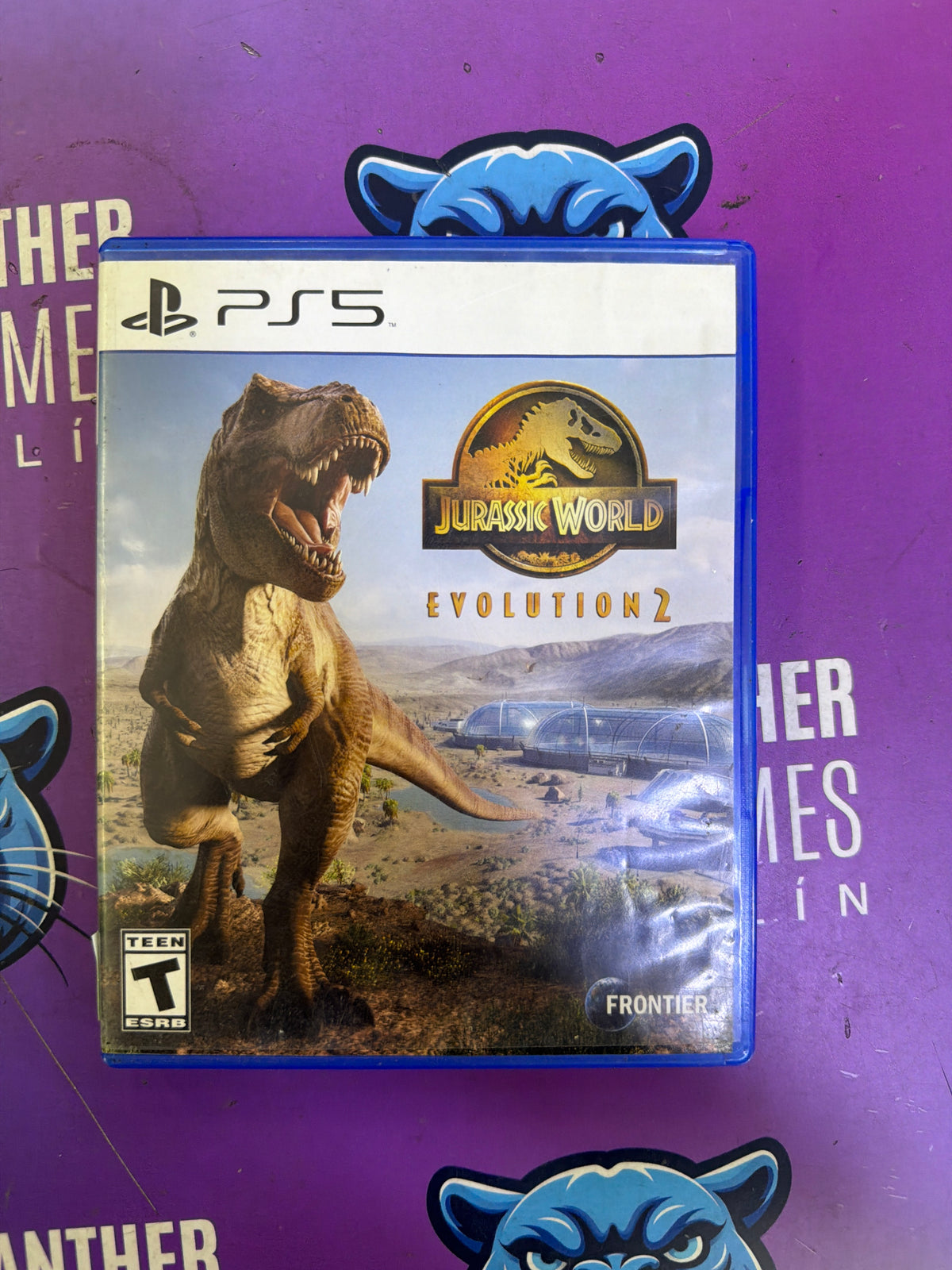 Jurassic World Evolution 2  usada - PlayStation 5