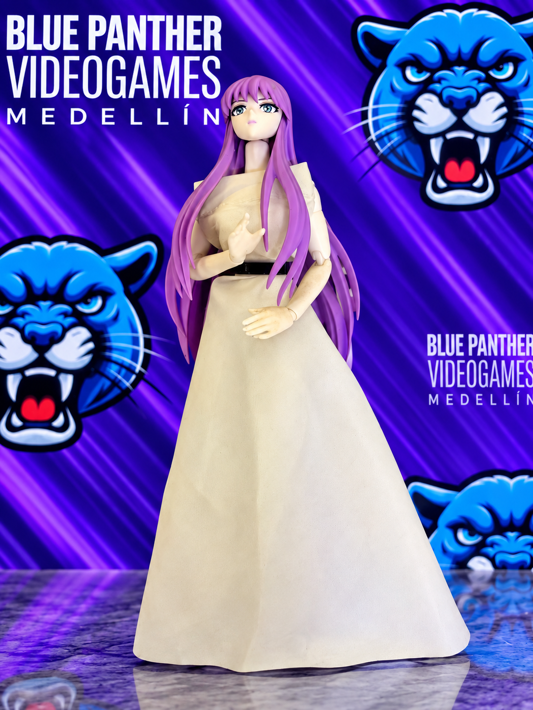 Saori Kido- Athena la Diosa de la guerra Bandai/los caballeros del zodiaco