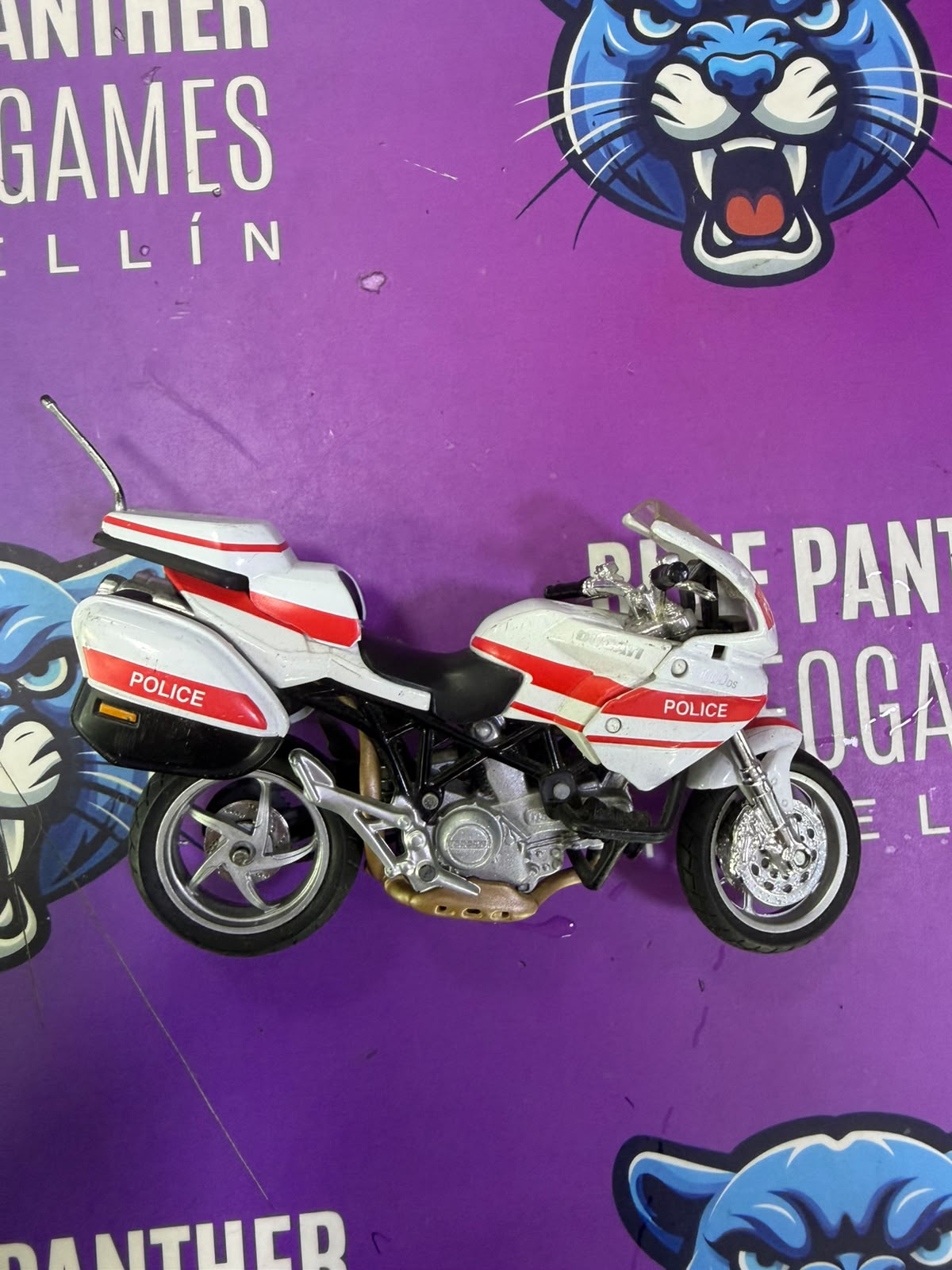Ducati police