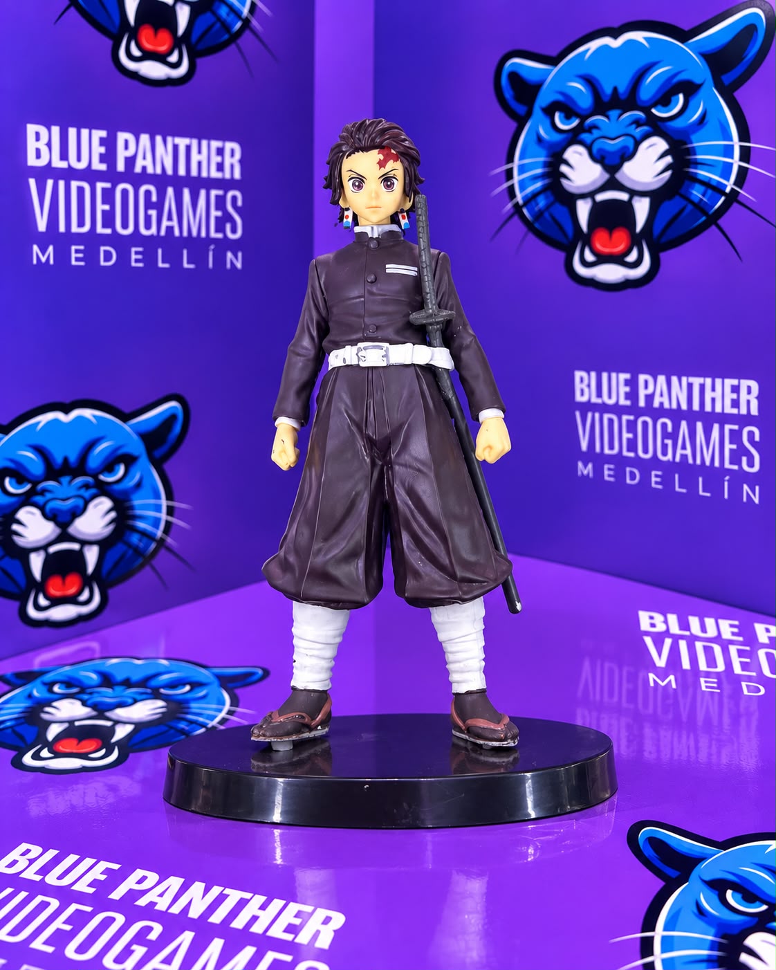 Tanjiro Kamado de  Demon Slayer: Kimetsu no Yaiba