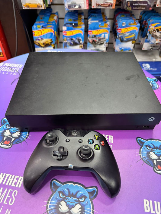 Xbox One X 1TB