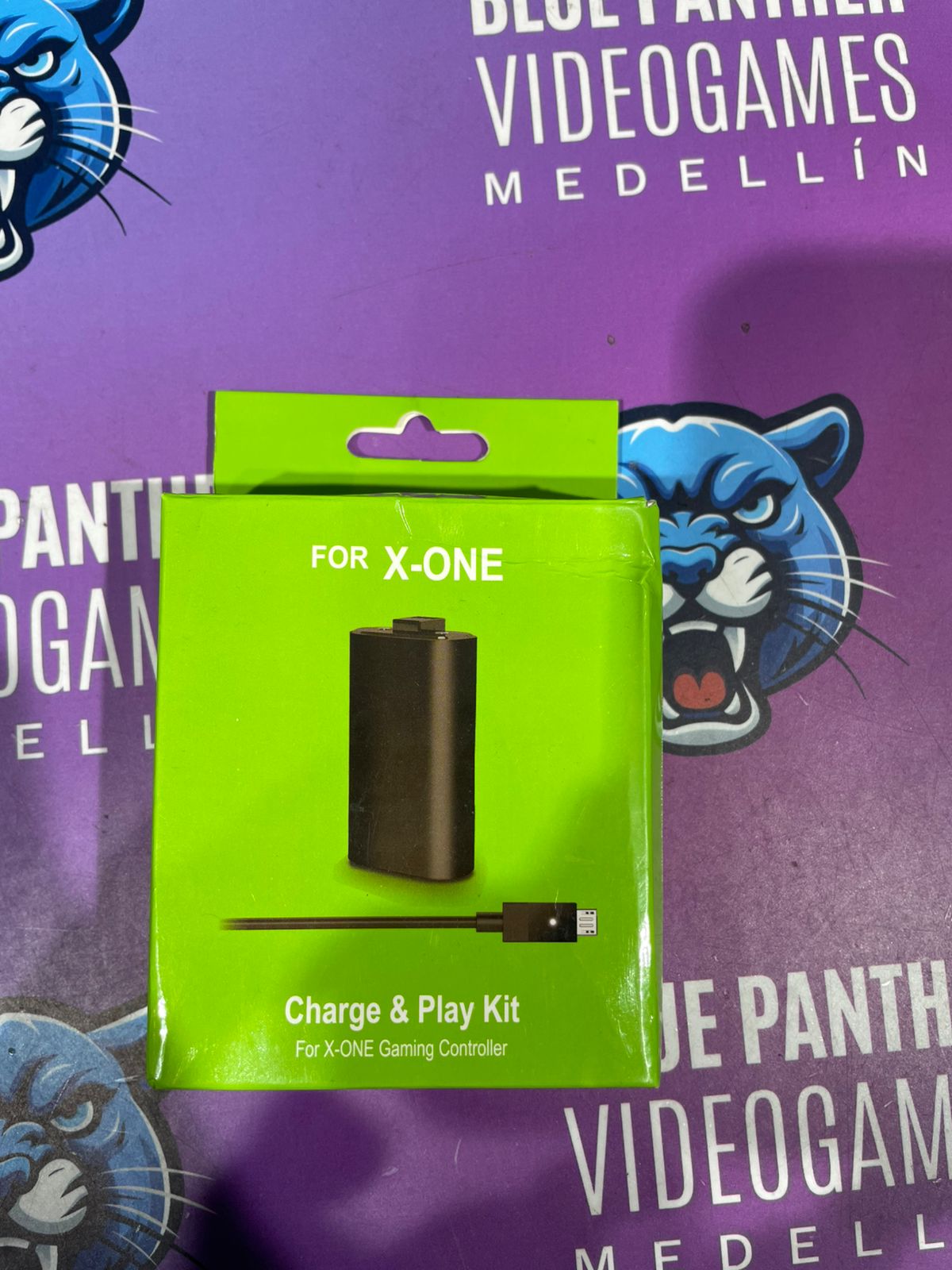 Carga y juega Xbox One usado