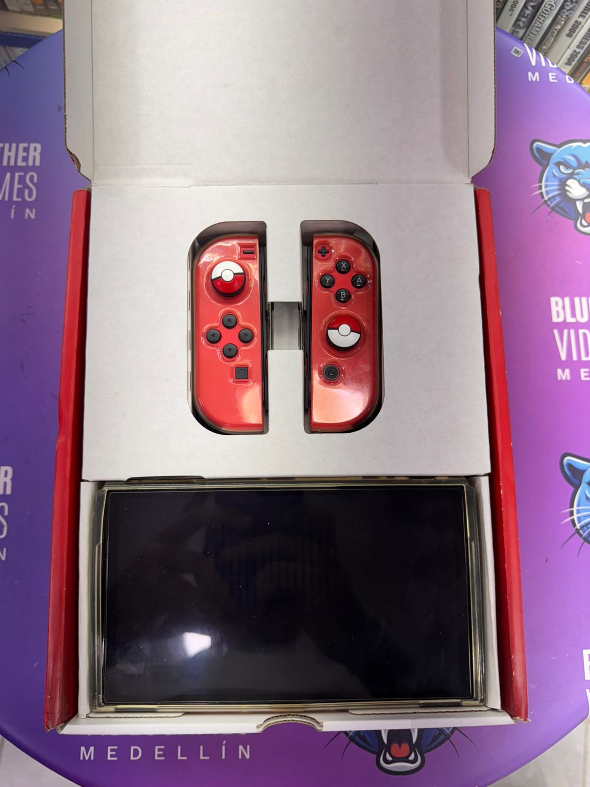 Switch Oled Edición Mario Usada