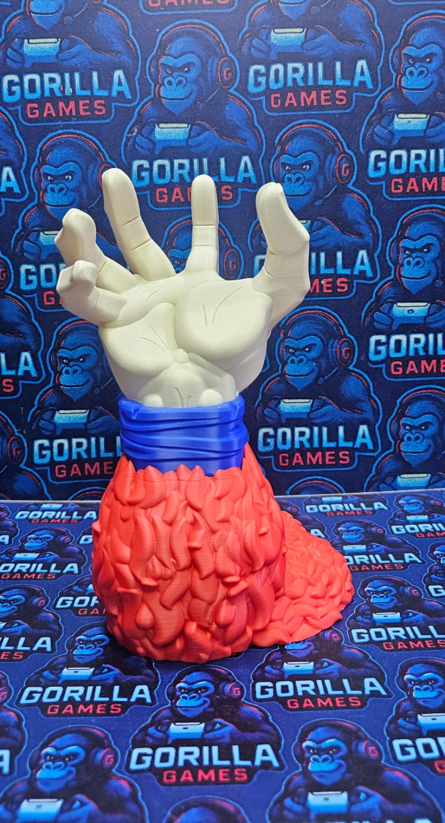 Holder Guy Mano Goku