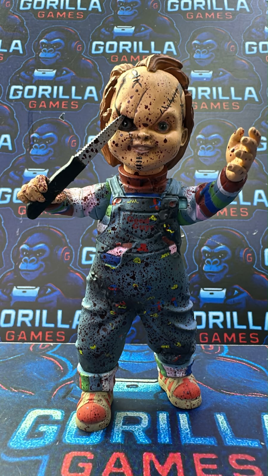 Chuky con cuchillo - Neca