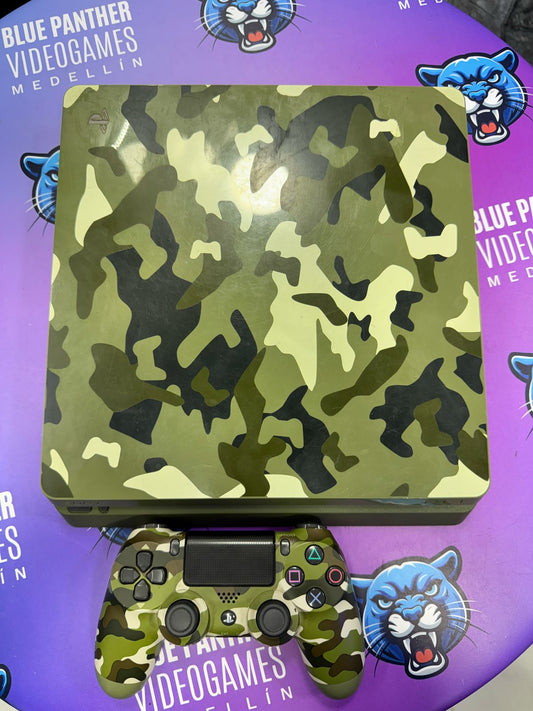 Playstation 4 1TB camuflado