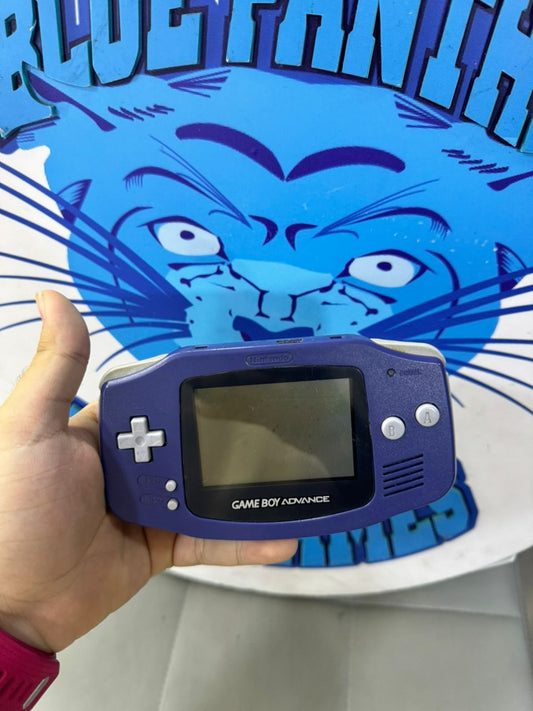 Game Boy Advance morado