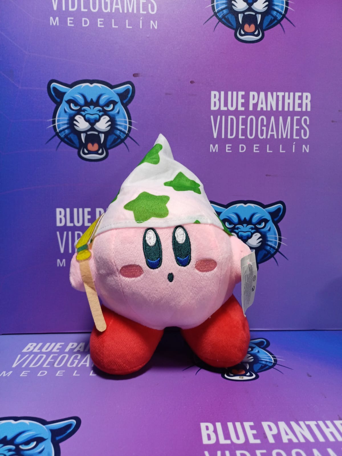 Peluche Kirby Sombrero verde