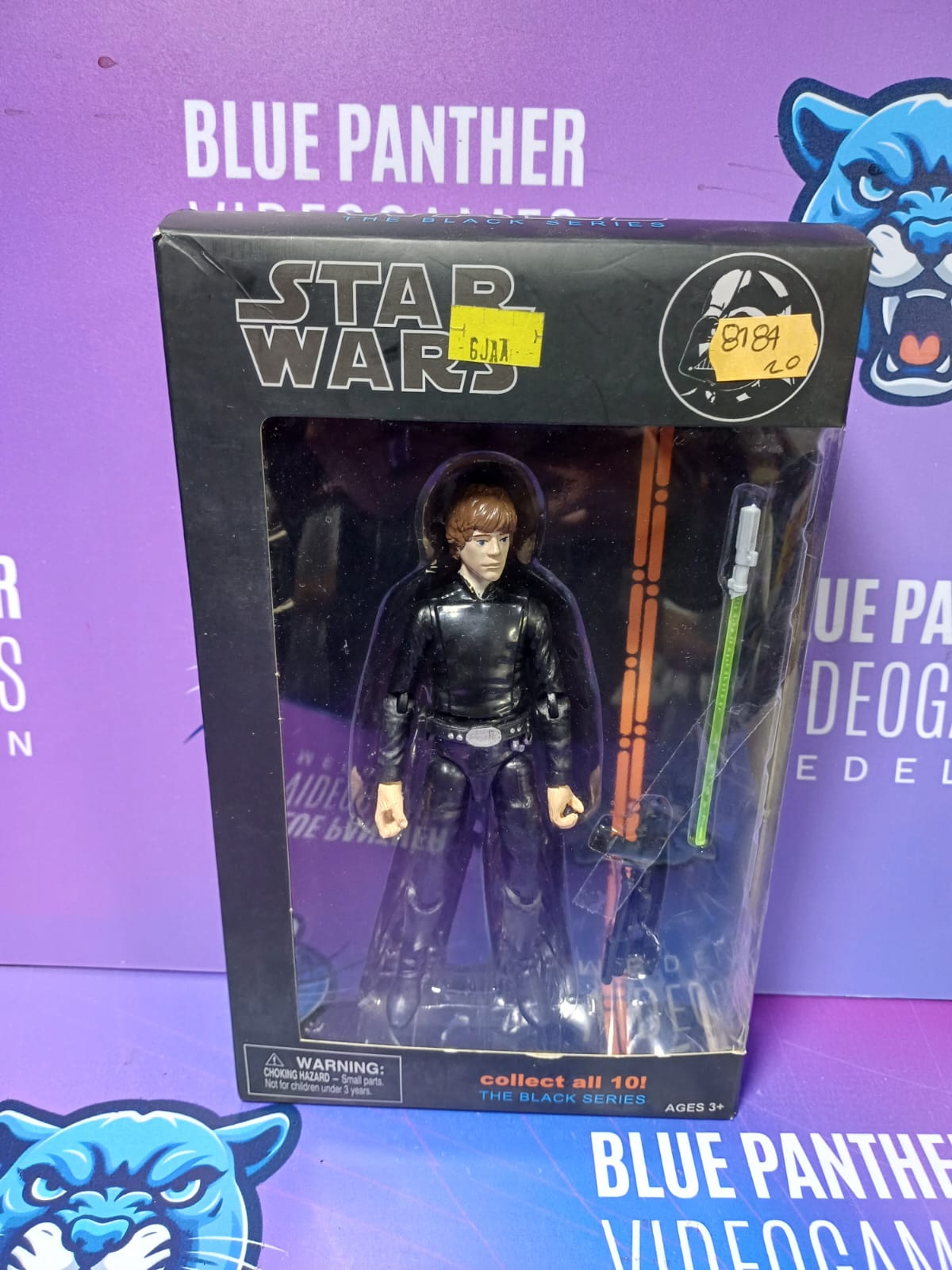 Star Wars figura en caja negra