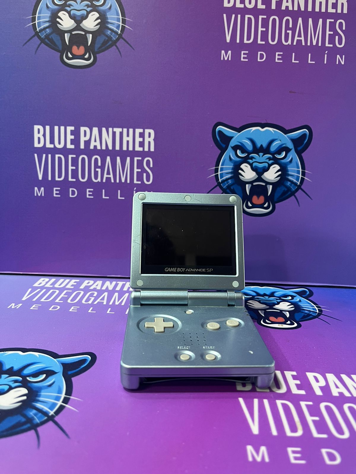 Game Boy Advance SP 101