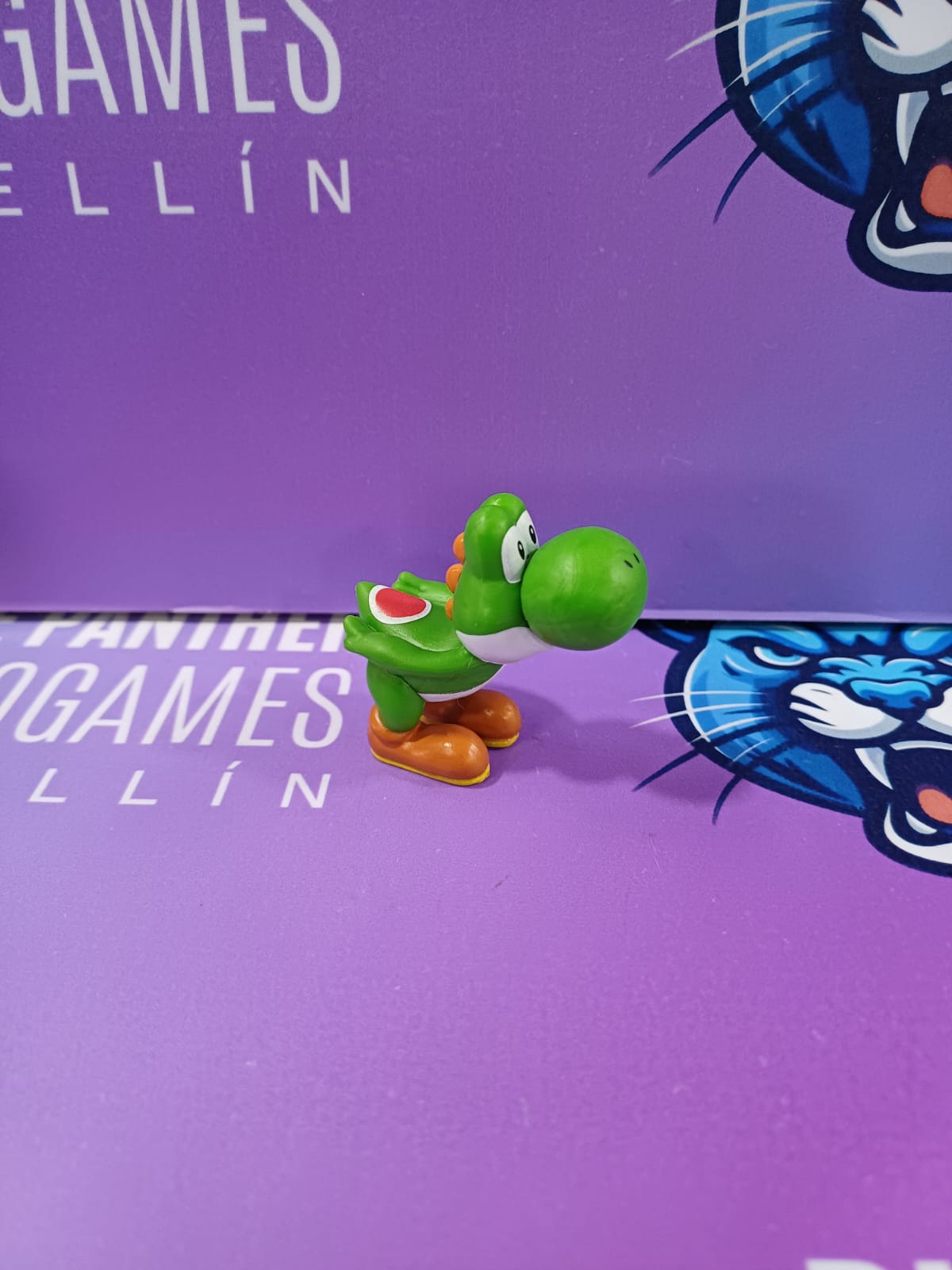 Figuras Yoshi Posa arriba