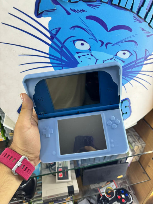 Nintendo DS XL con r4 azul con forrito