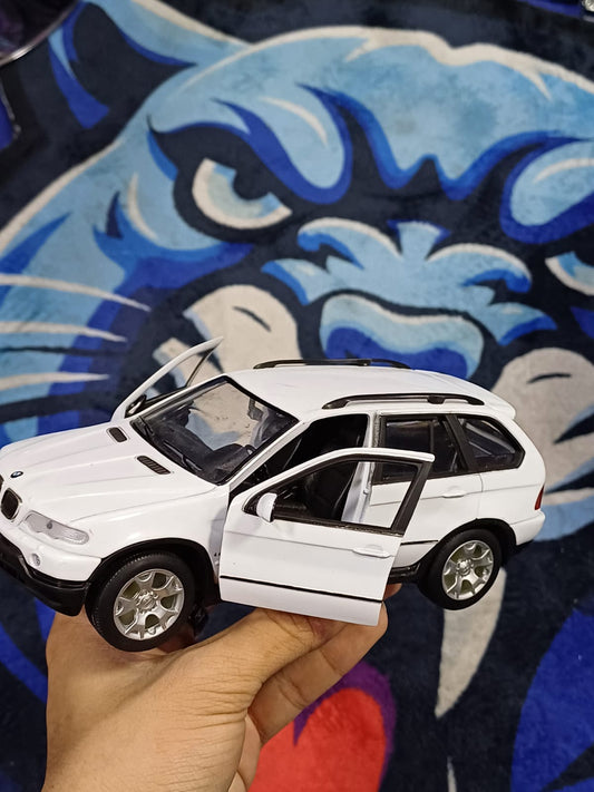 BMW X5 Welly 1/24