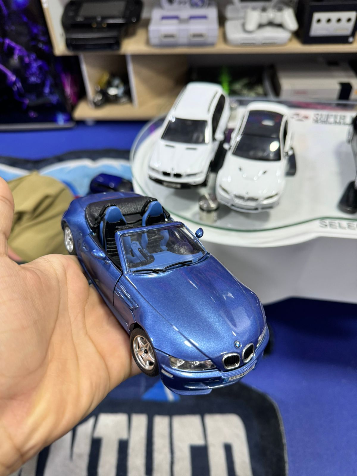 Bmw roadster burago 1/24