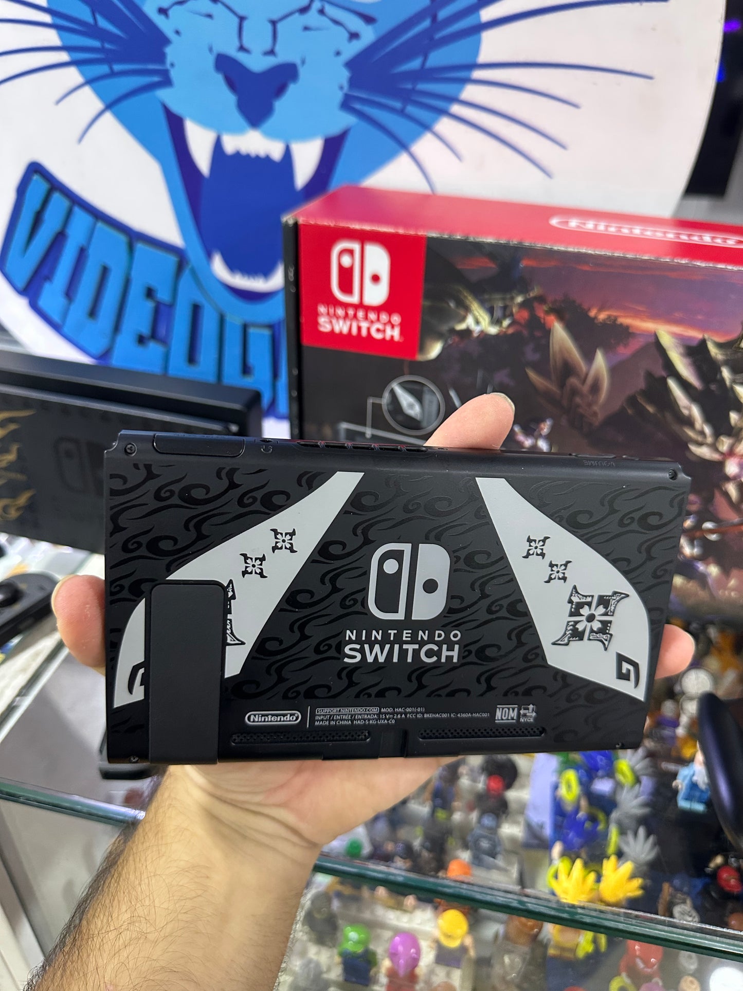 Nintendo Switch Edicion Monster Hunter rise