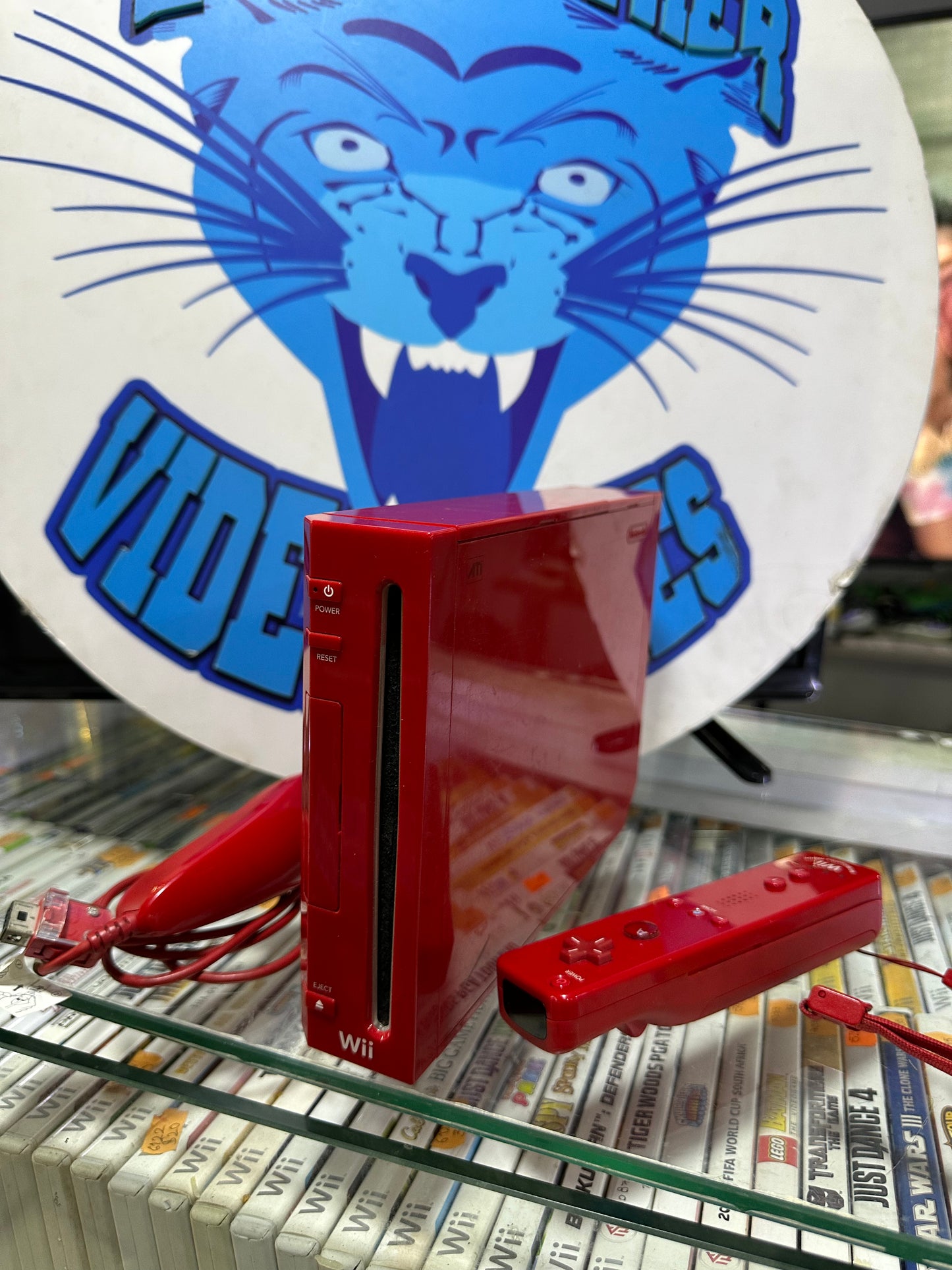 Nintendo Wii-Rojo Con Sistema Para Usb O leer Copias Por disco duro