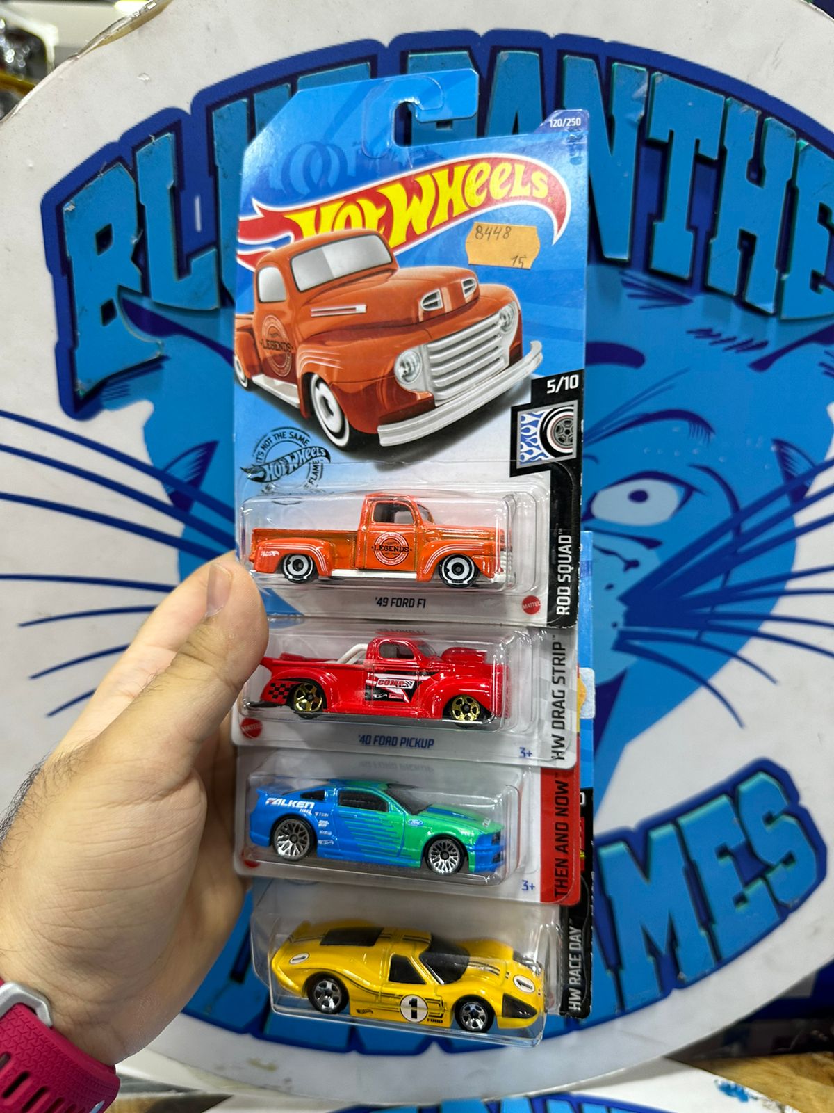 Hot Wheels nuevos Ford