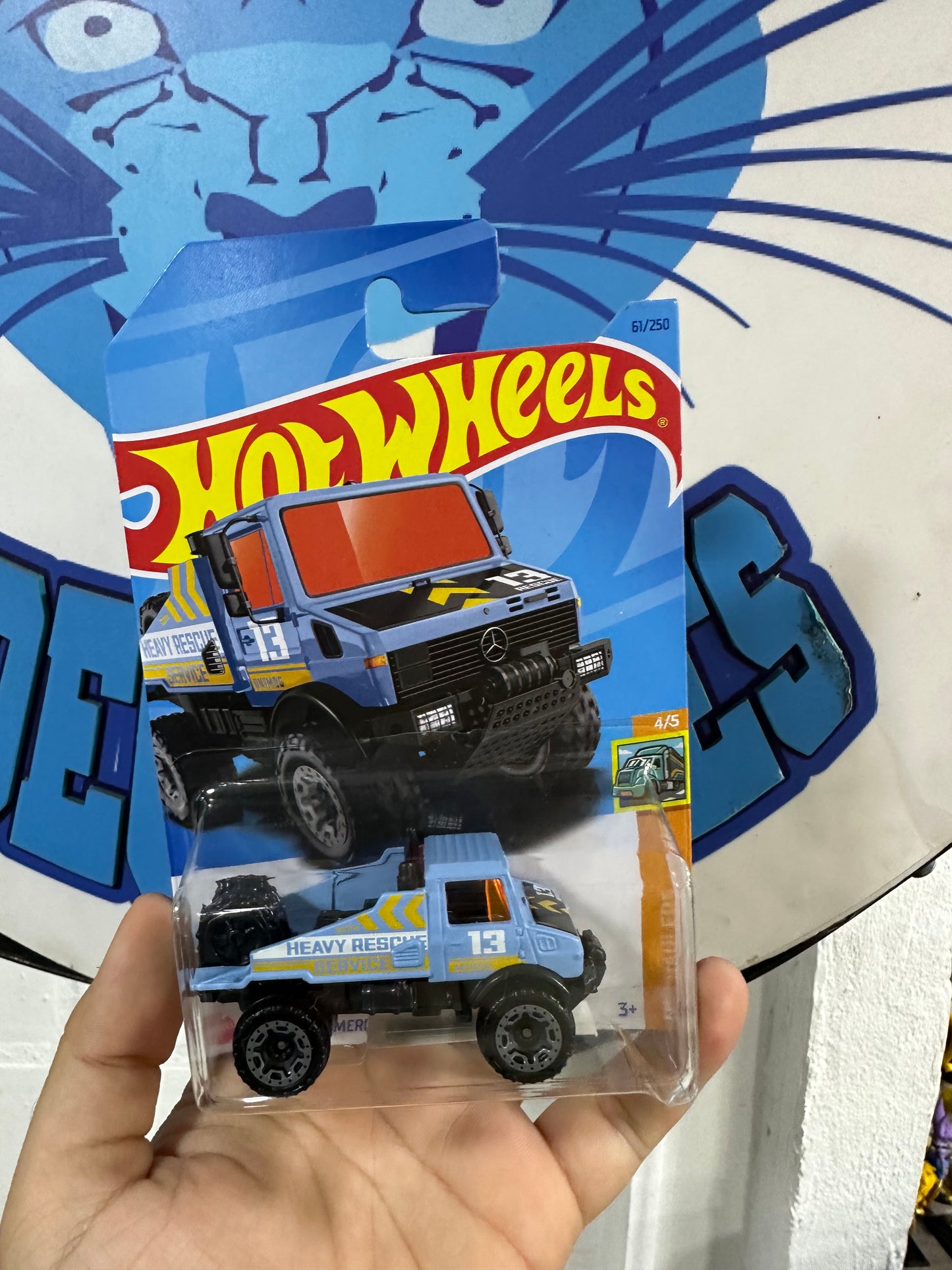 Hot Wheels Heavy Rescue