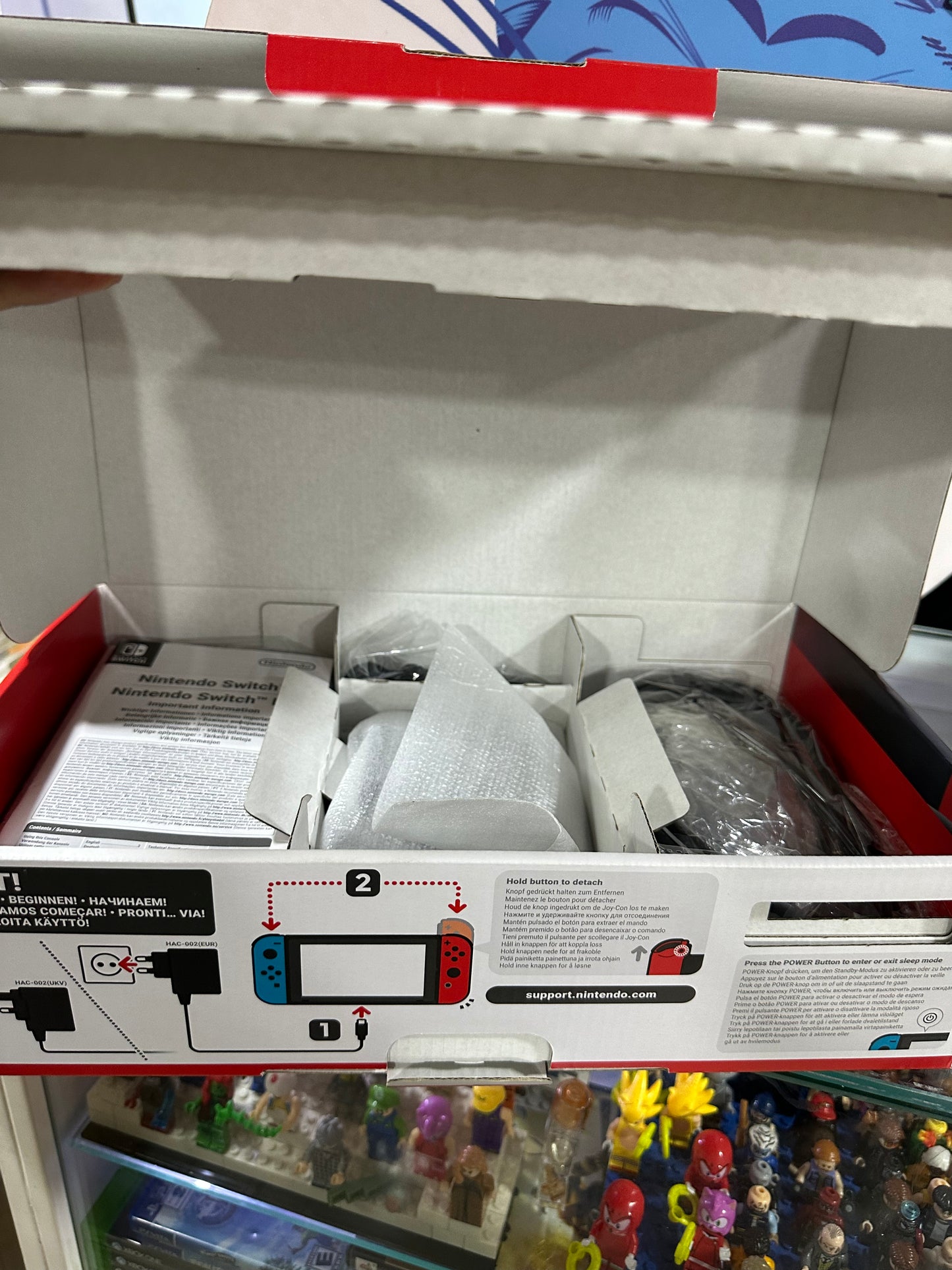 Nintendo Switch Caja Roja