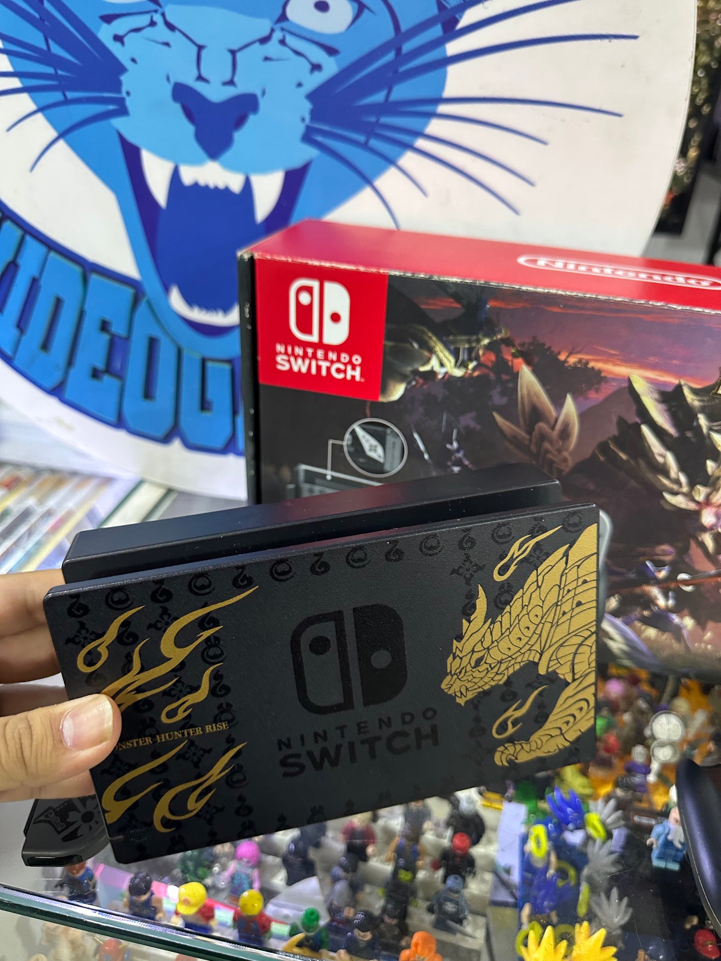 Nintendo Switch Edicion Monster Hunter rise