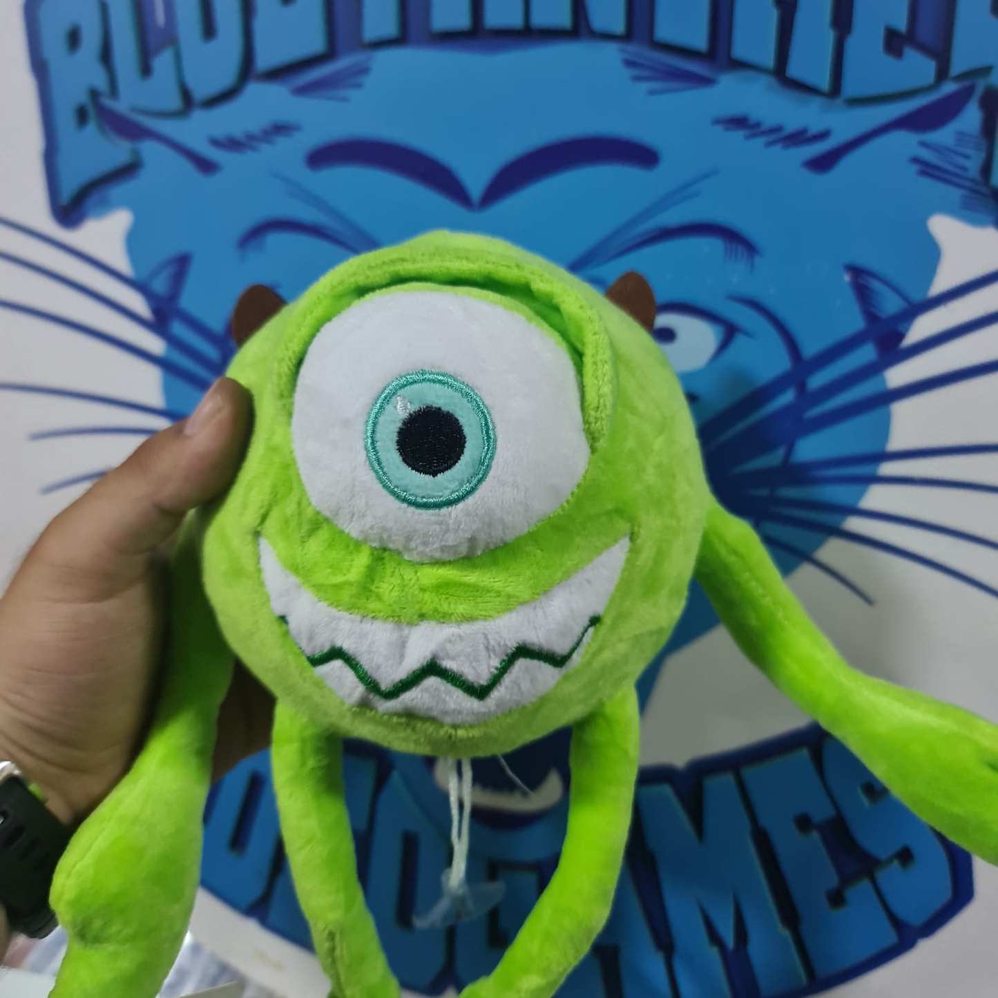 Mike wazoski -Mediano peluche