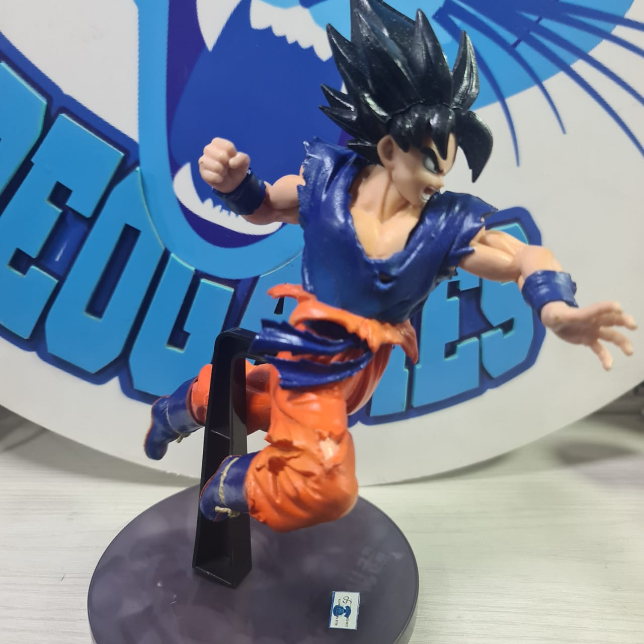 Goku Base Negra Pelo