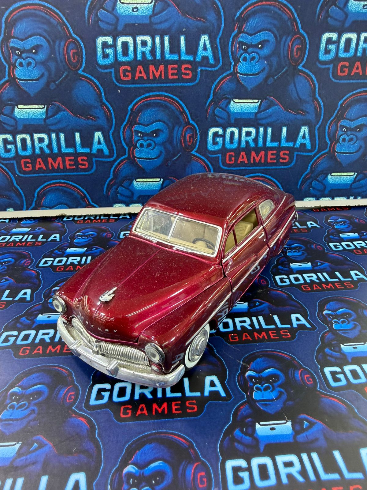 Autos clásicos escala 1/24