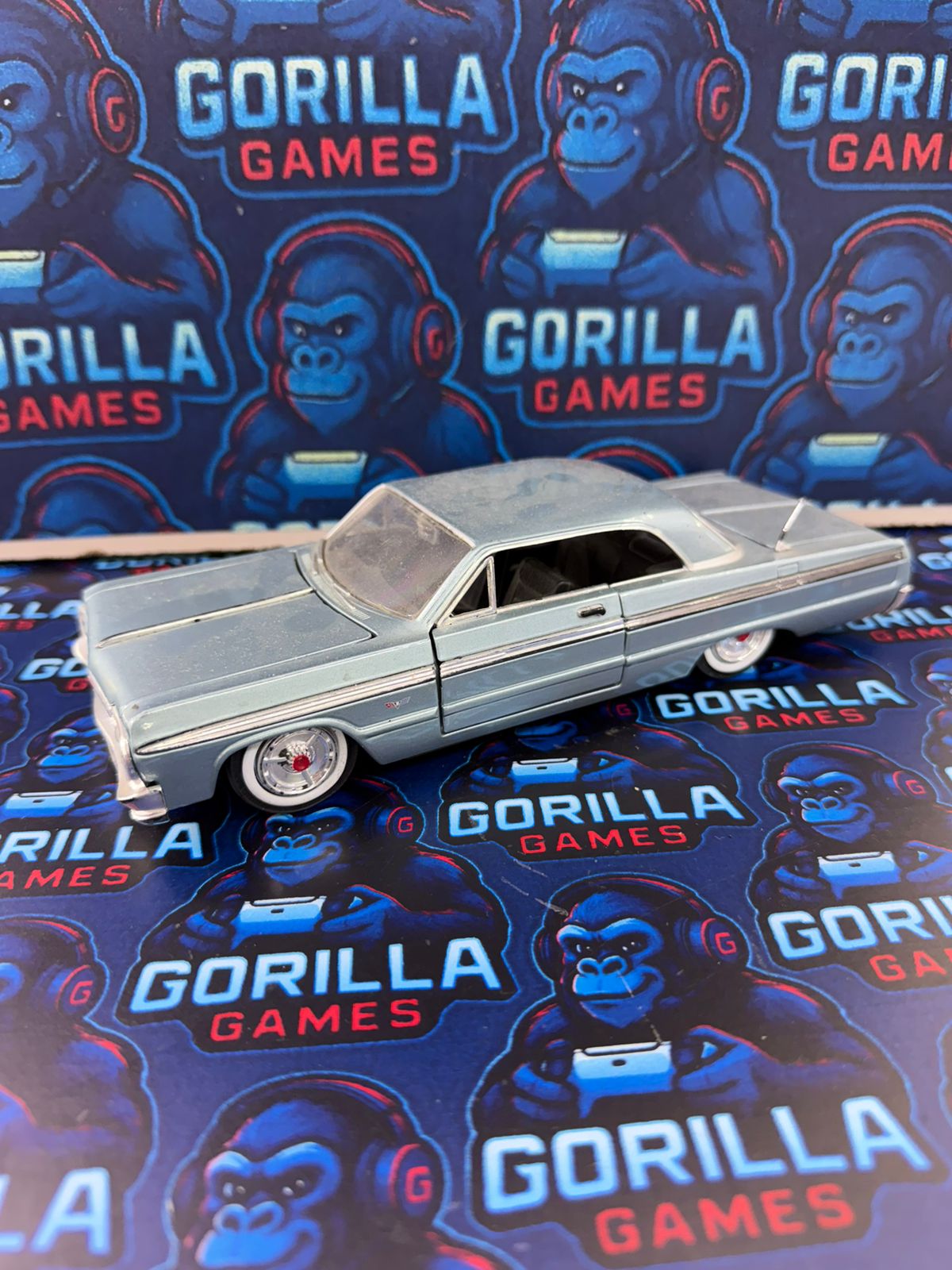 Autos clásicos escala 1/24