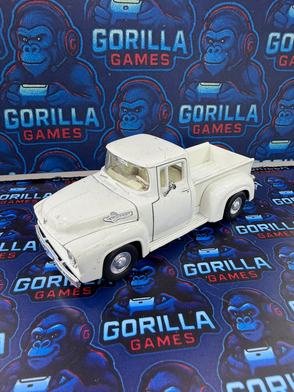 Autos clásicos escala 1/24